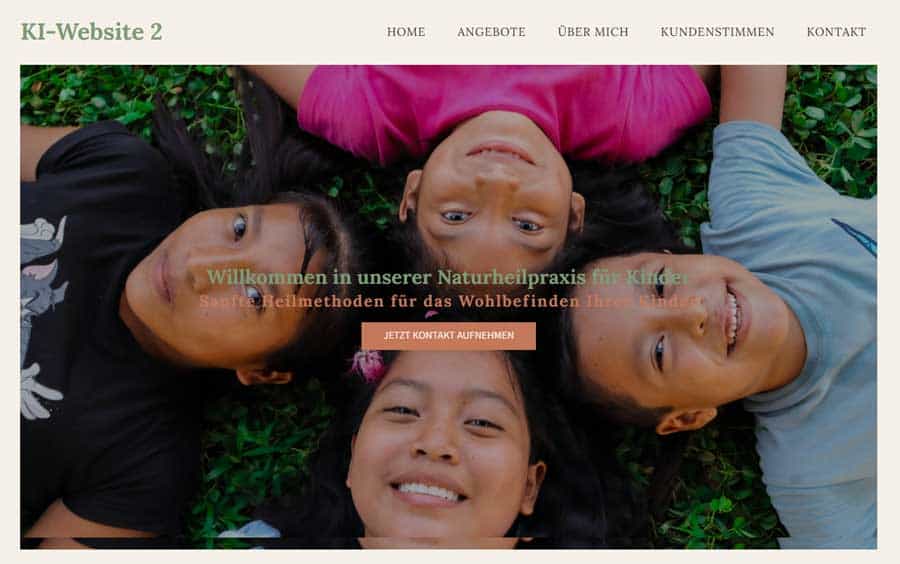 Screenshot einer von Sitejet generierten Website für eine Naturheilpraxis – mit generischem Stockfoto asiatischer Kinder statt passender Bilder.