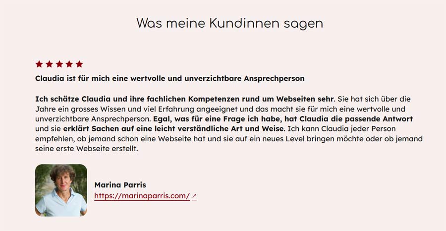 Kundenstimme vom Marina Parris, mit Titel, Sternen und Text sowie Portätfoto und Websitelink.